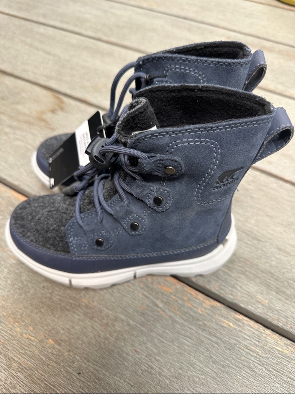 SOREL Kids' Explorer Waterproof Lace-Up Boot Blue India Ink/Moonstone Size 11